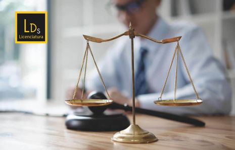 Licenciatura en Derecho