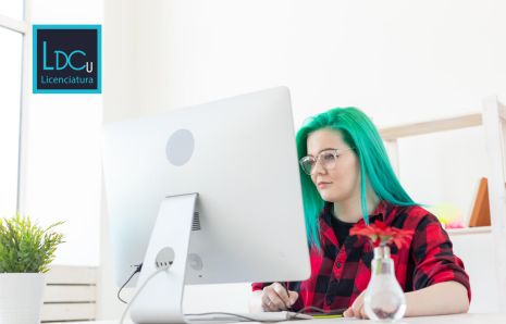 Licenciatura en Diseño y Comunicación Visual – Título UNAM